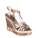 Daniel Distress Wedge