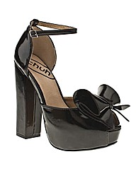 Schuh Bowen Peep Ankle Strap Patent