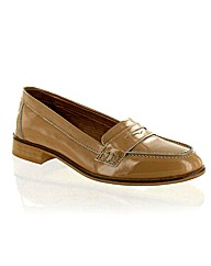 Marta Jonsson nude patent loafer