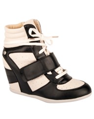 Blink District Boot
