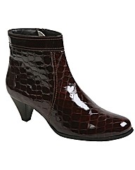 Enzo of Florence Chrissie Croc Boot