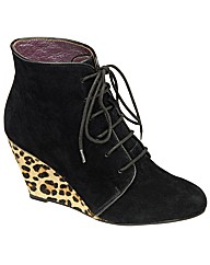 Ravel Kindy wedge ankle boot