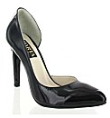 Marta Jonsson black patent court
