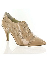 Marta Jonsson nude patent court