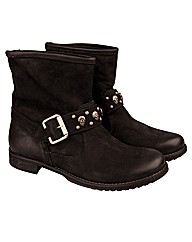 Daniel Eddison Boot