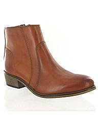 Marta Jonsson tan leather ankle boot