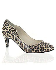 Marta Jonsson leopard patent court