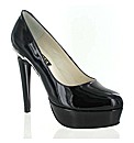 Marta Jonsson black patent court